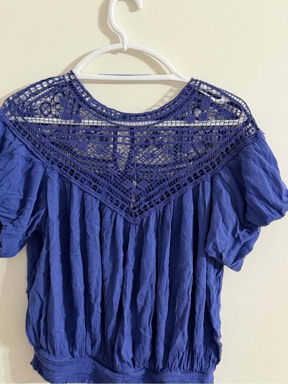 Free People breathable peasant